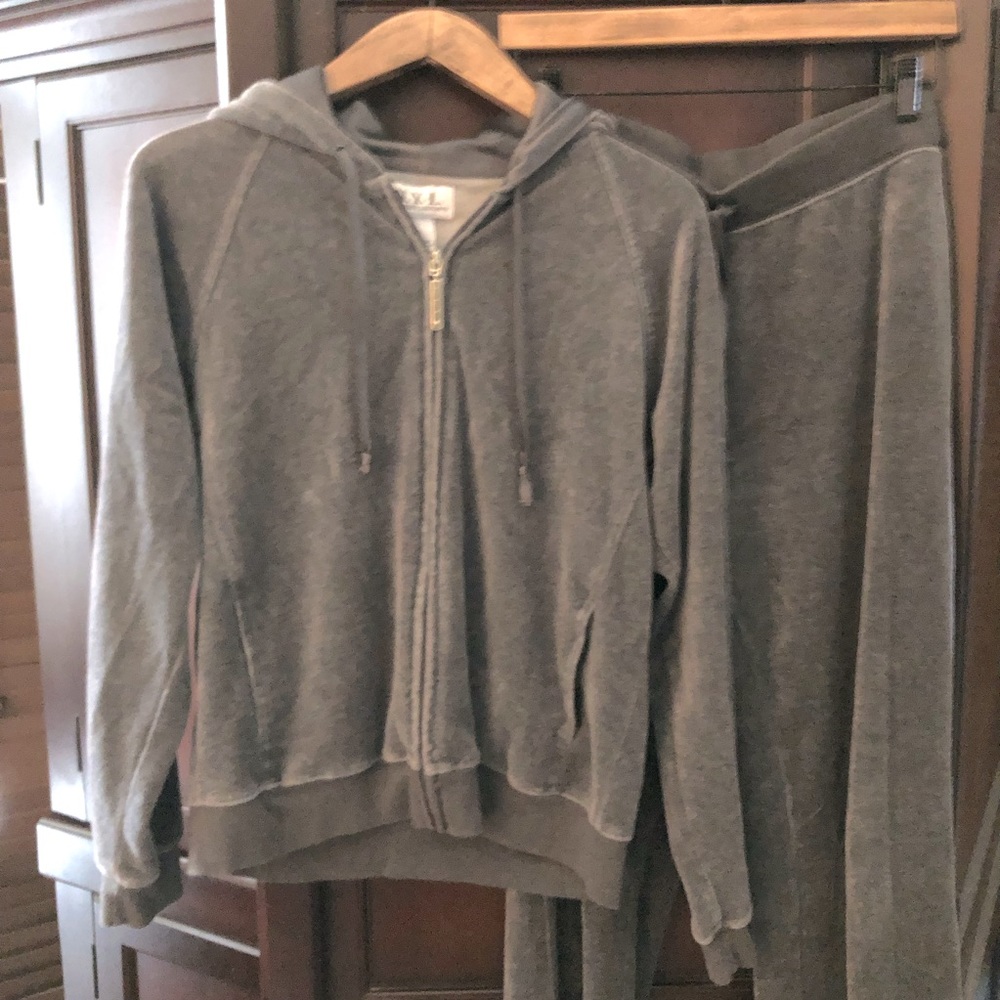 New York Laundry gray velour “track” suit.  Women’s Size Medium